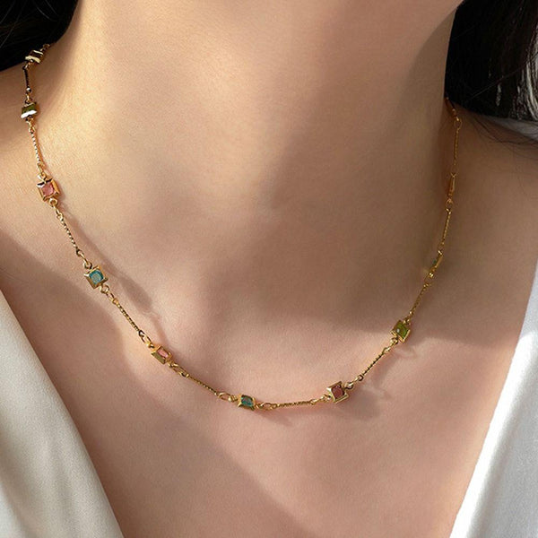 Golden necklace | Abigail