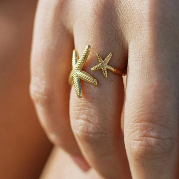Gold starfish ring | Wanda