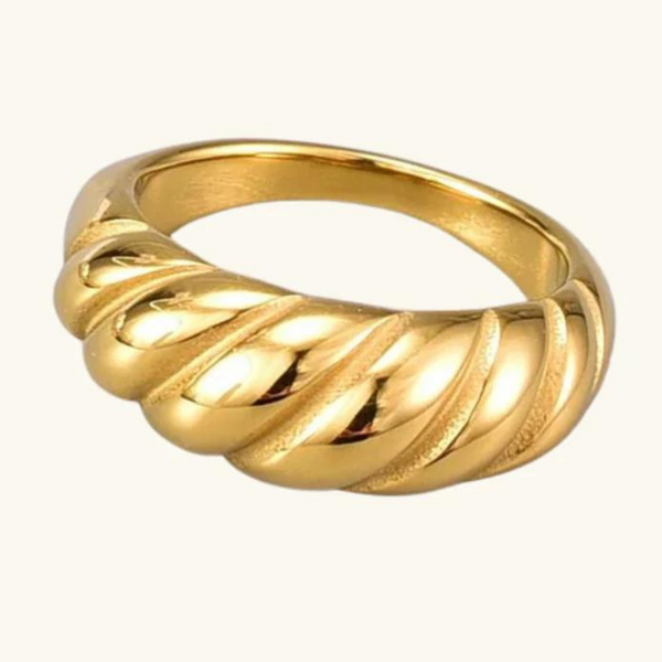 Spinning gold ring | shell