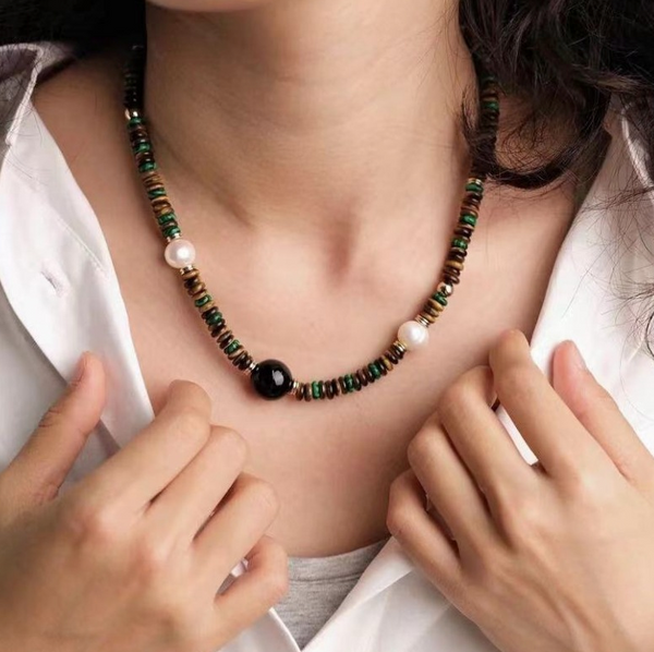 Gemstone Necklace | Anna