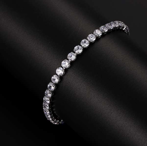 Silver tennis bracelet | Lucy