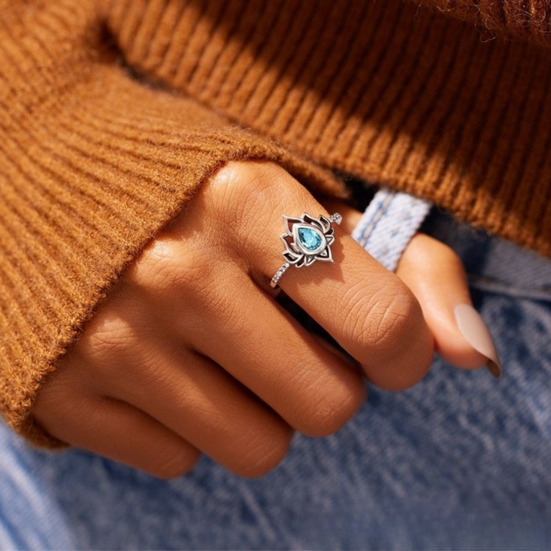 Lotus Silver Ring | Karin