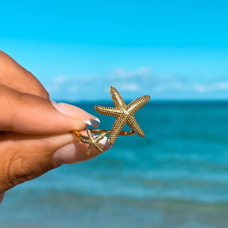 Gold starfish ring | Wanda