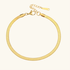 Gold bracelet | Nina