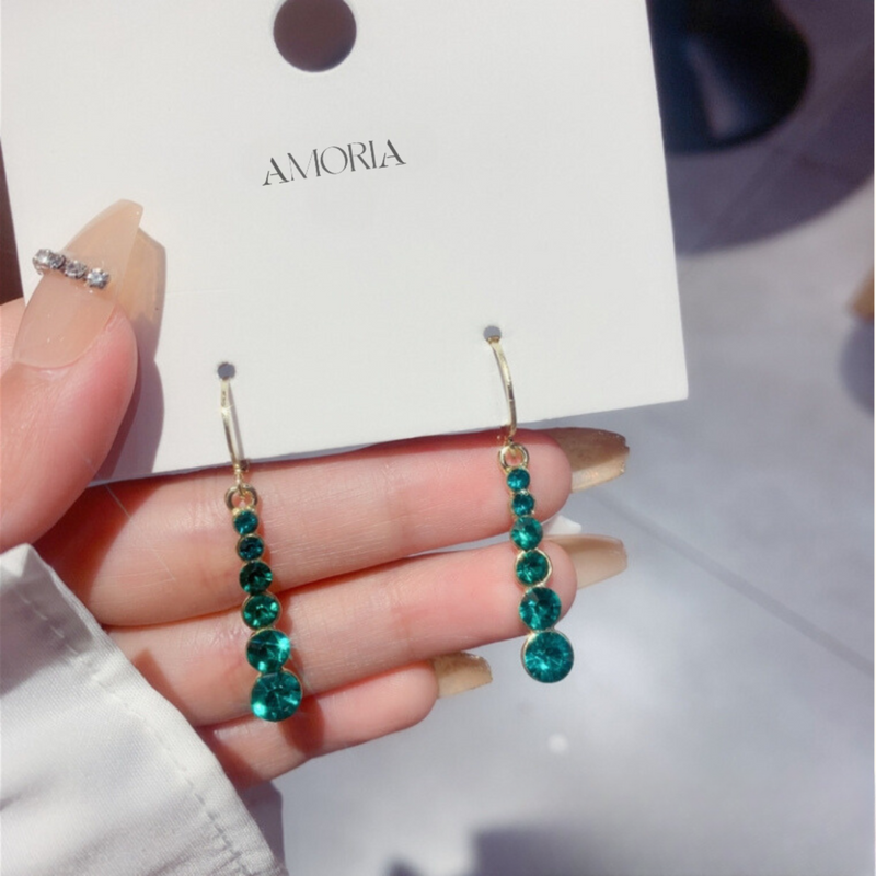 Emerald gold earrings | Christina