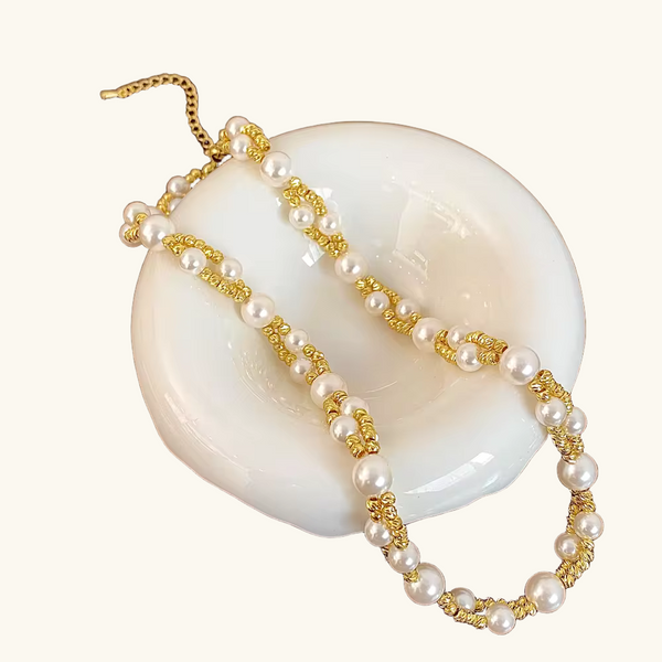 Gold Pearl Necklace | Margo