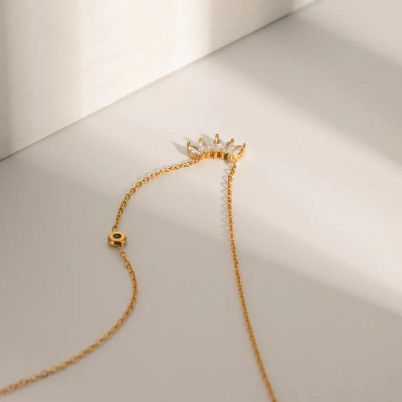 Gold Diamond Necklace | Adriana
