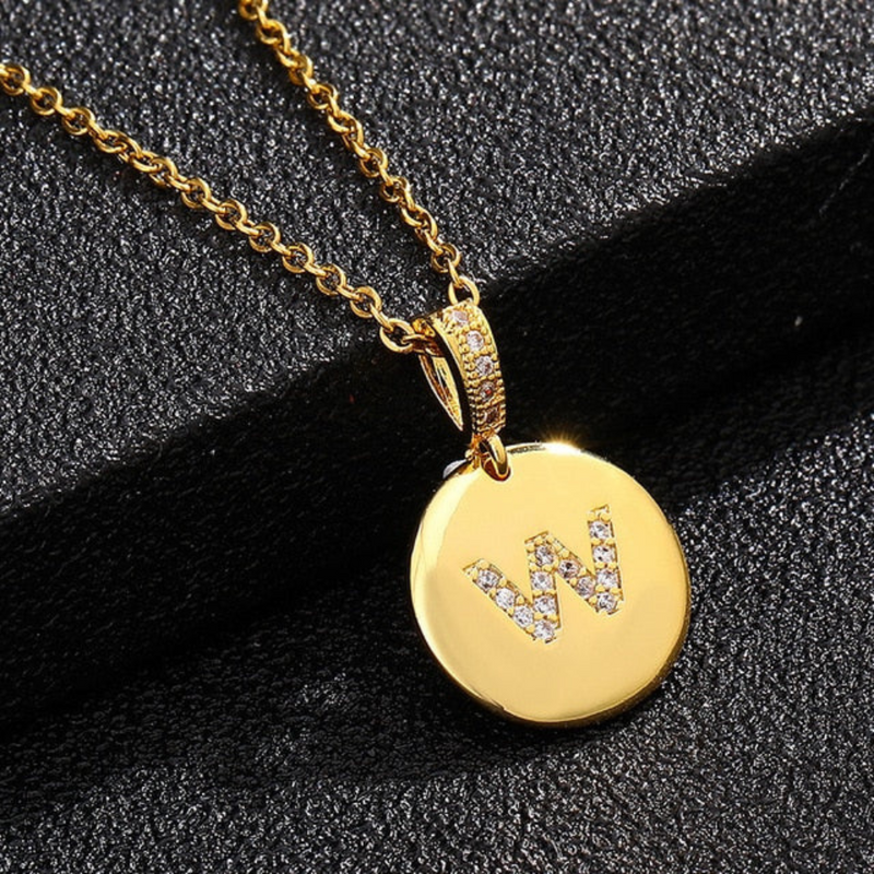 Gold letter necklace | Anna