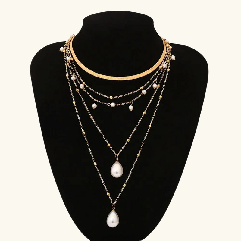 Gold Pearl Necklace | Sandra
