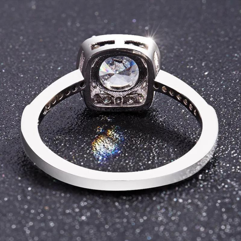 Silver diamond ring | Audrey