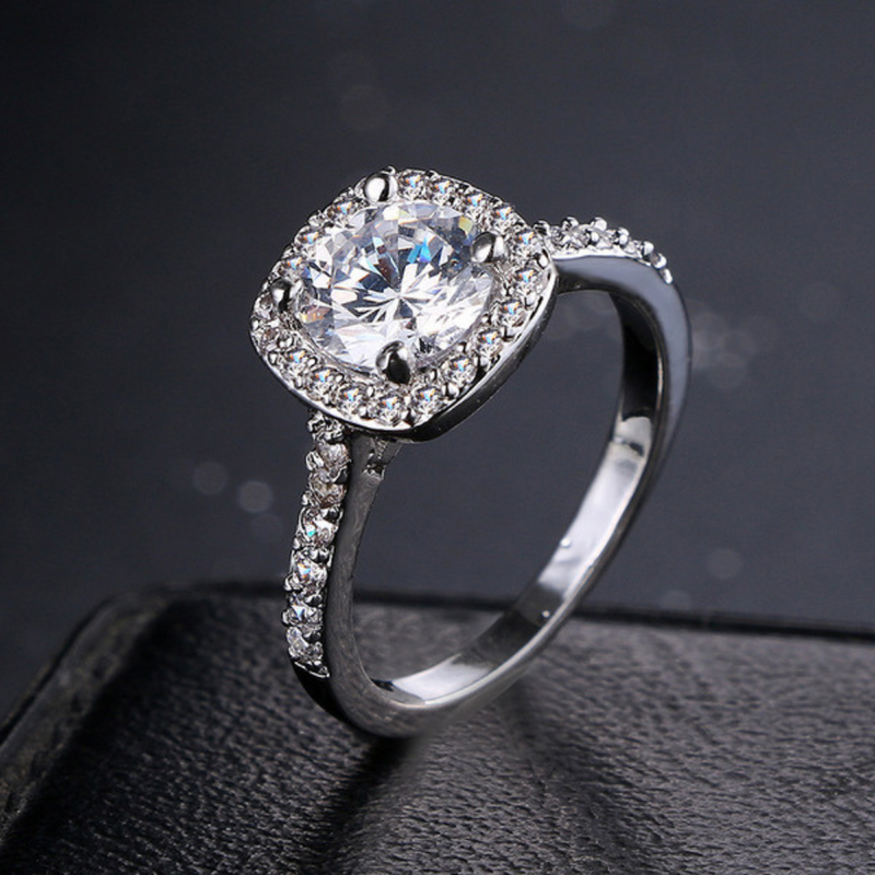 Silver diamond ring | Audrey