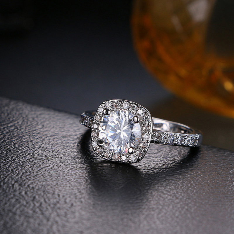 Silver diamond ring | Audrey