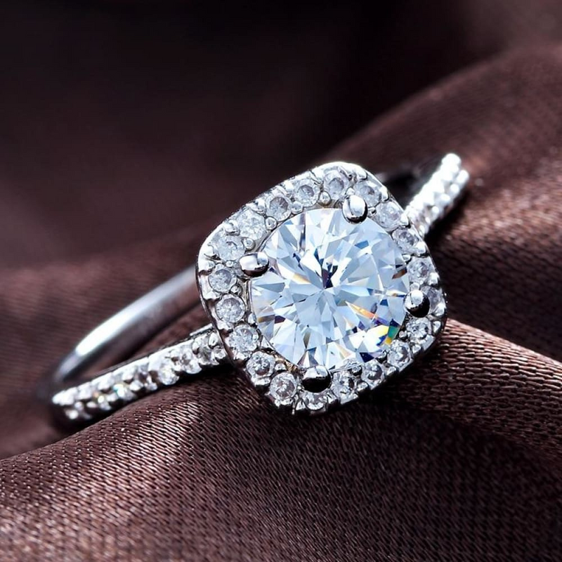 Silver diamond ring | Audrey