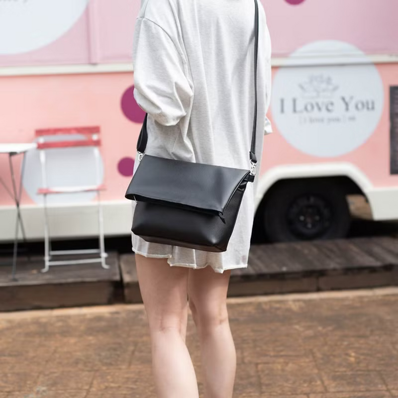Leather Side Bag | Daniel