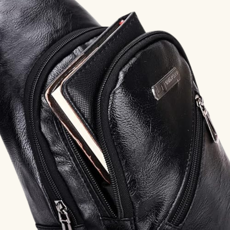 Leather crossbody bag | Scott
