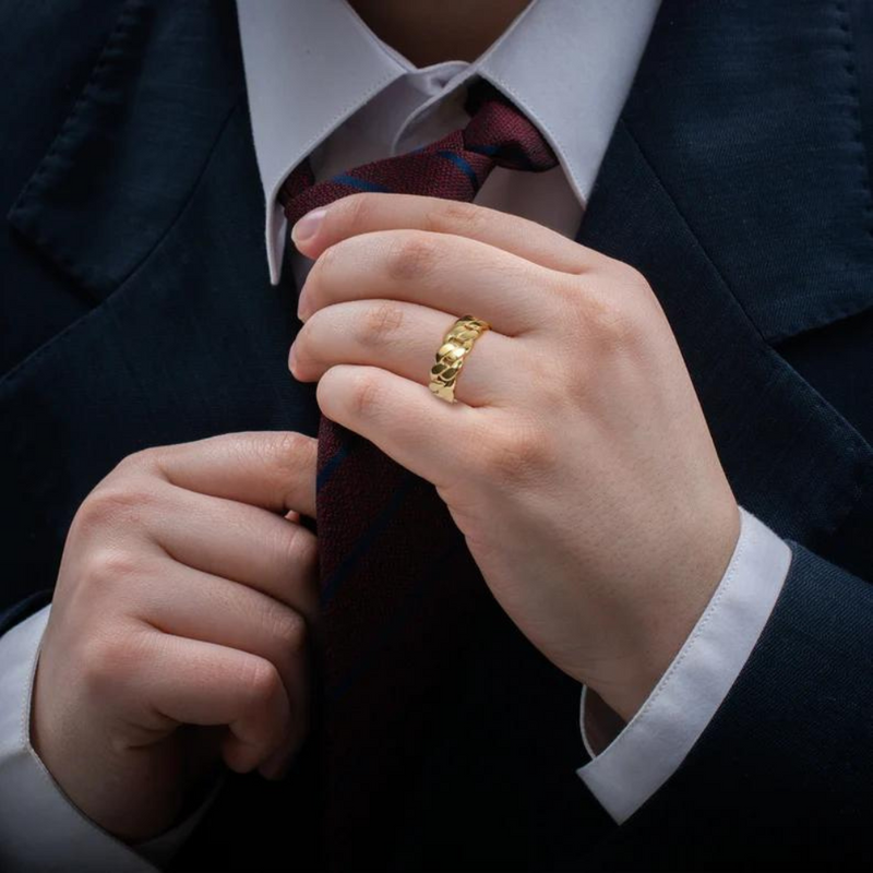 Gold Link Ring | Johnny