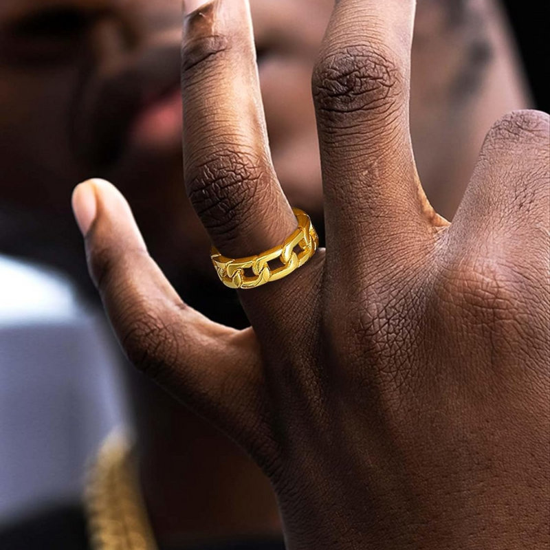 Gold Link Ring | Johnny
