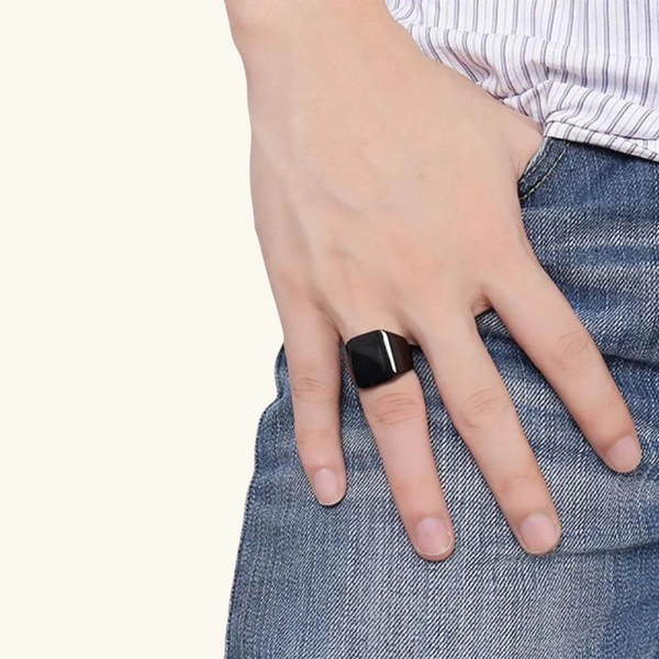 Signet Ring | Raphael