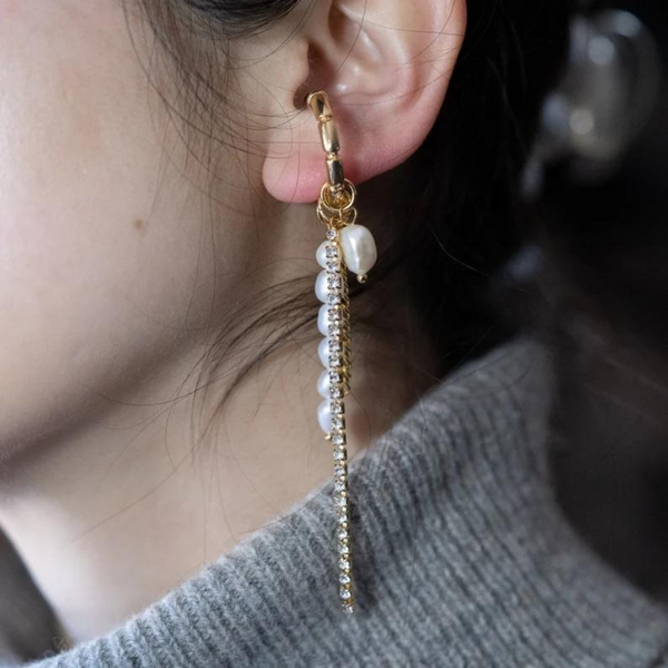 Karen gold pearl earrings