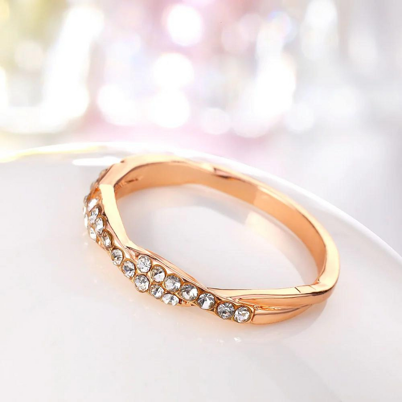 Maya Gold and Diamond Ring