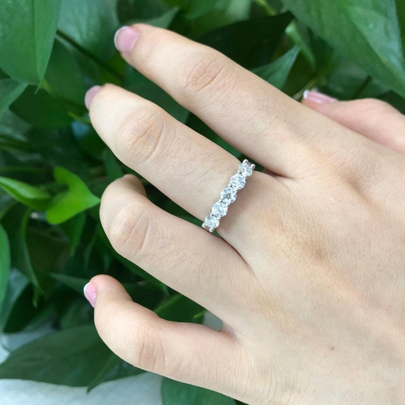 Silver Diamond Ring | Maria