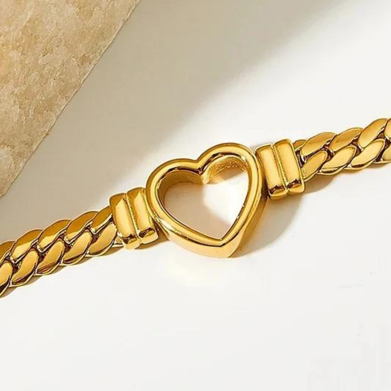 Gold Heart Bracelet | Beatrice
