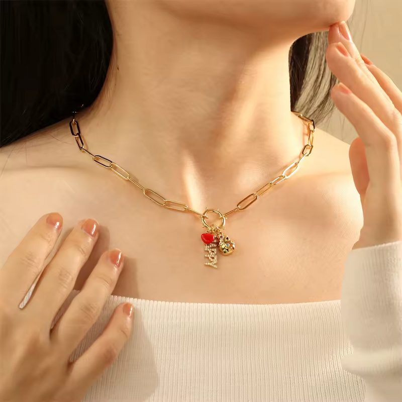 Gold necklace | Lucky