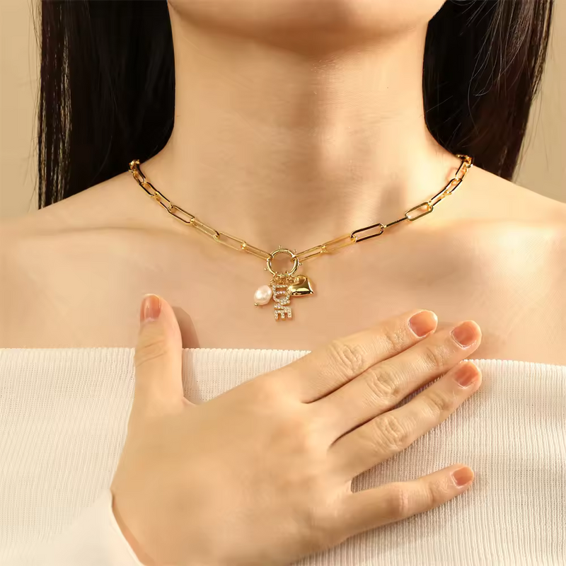 Gold necklace | Lucky