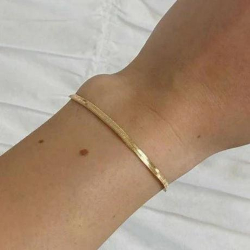 Gold bracelet | Nina