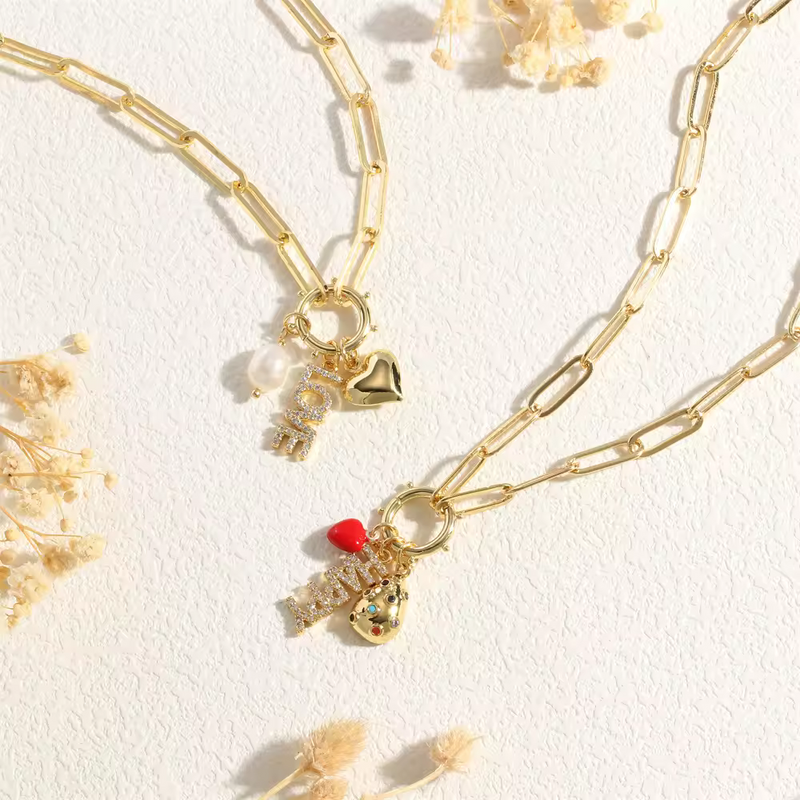 Gold necklace | Lucky