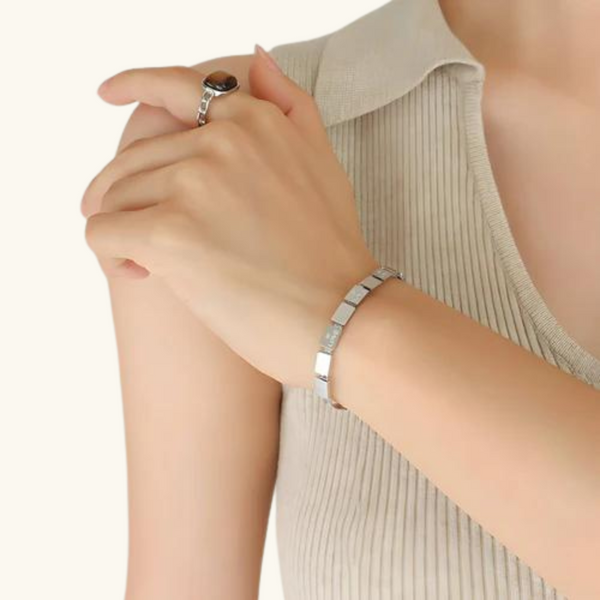 Silver Cube Bracelet | Isabel