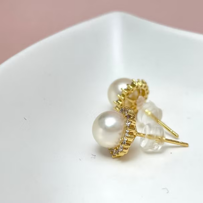 Pearl Gold Earrings | Emily