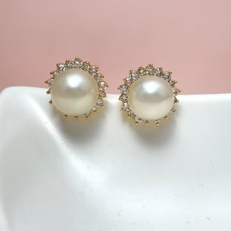 Pearl Gold Earrings | Emily