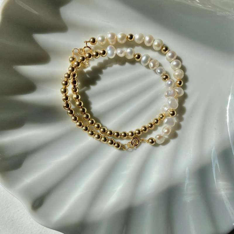 Gold Pearl Bracelet | Jane