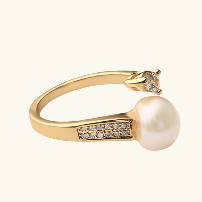 Gold Pearl Ring | Mia