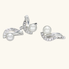 Silver pearl earrings | Jessica