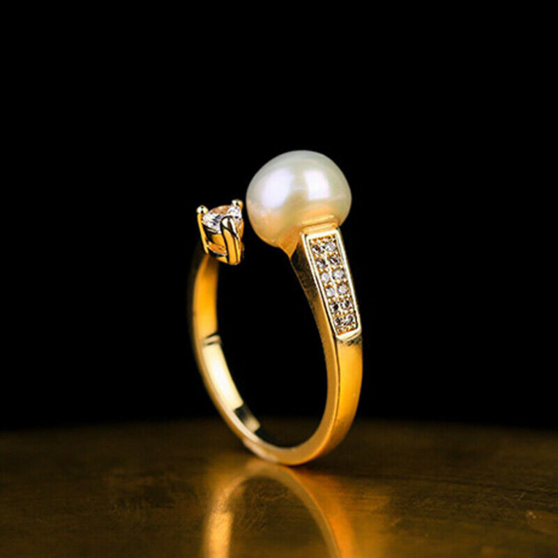 Gold Pearl Ring | Mia