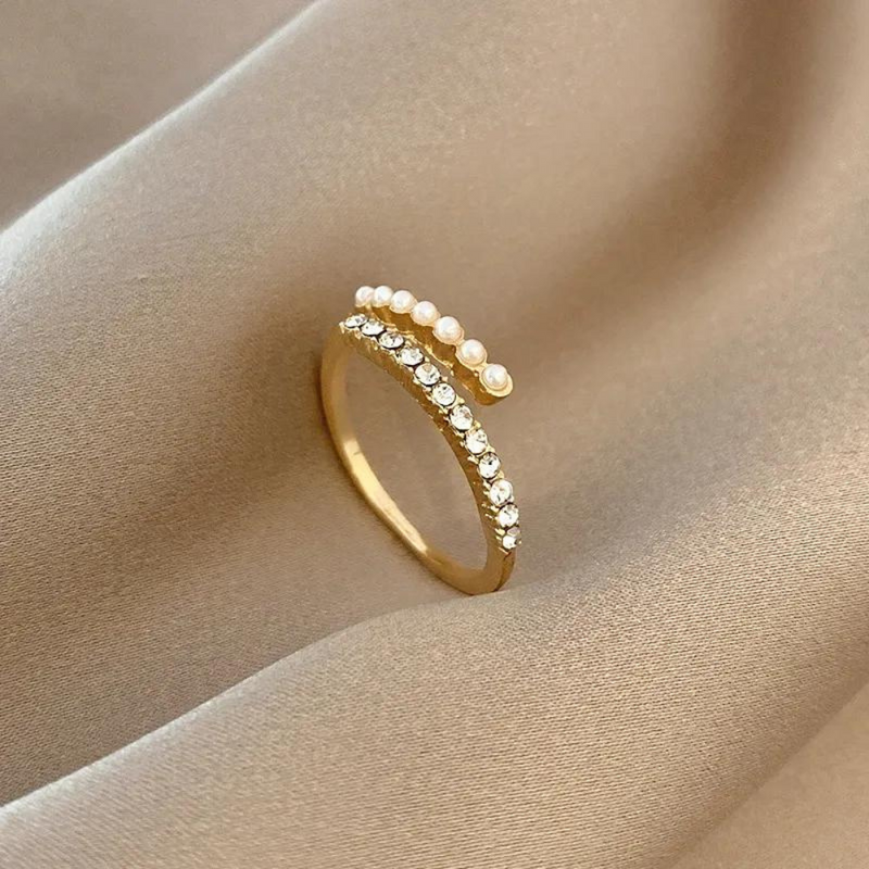 Gold Pearl Ring | Patricia
