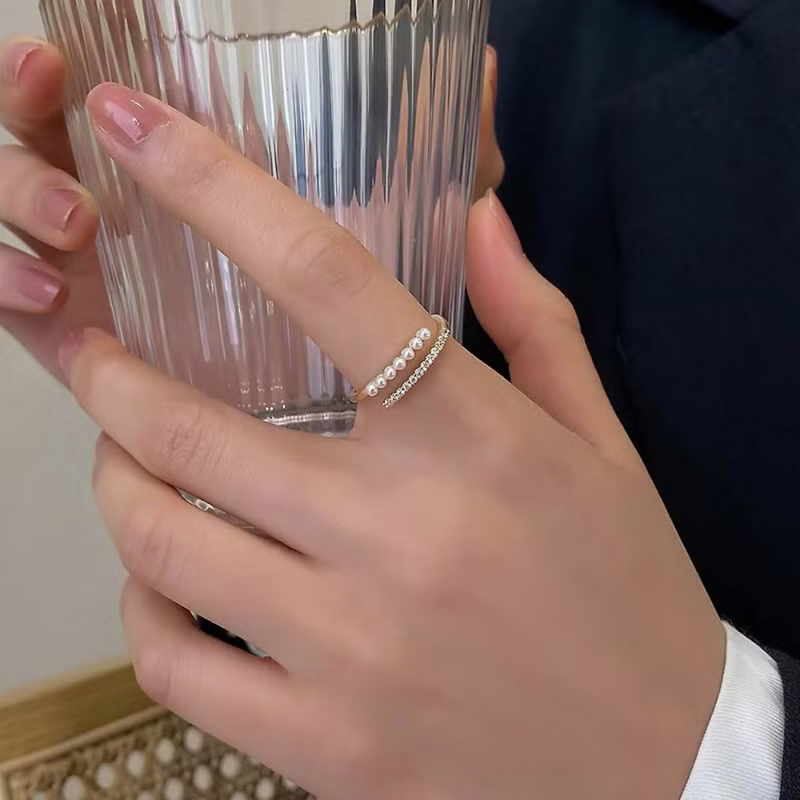 Gold Pearl Ring | Patricia